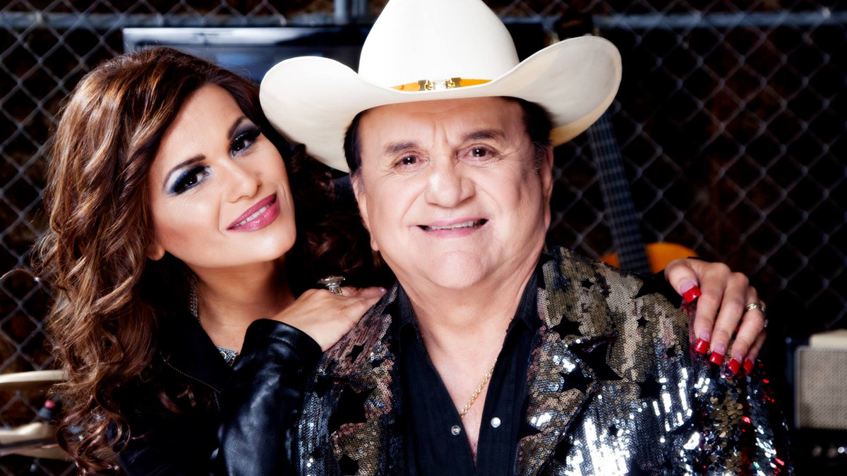 Johnny & Nora Canales plan return of standard TV present with crowdfunding marketing campaign